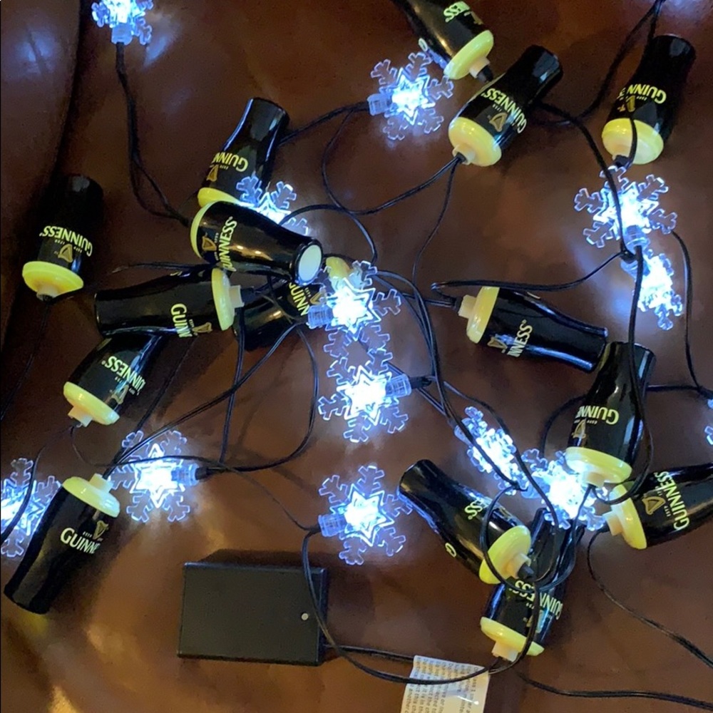 Guinness holiday lights 16 in stock